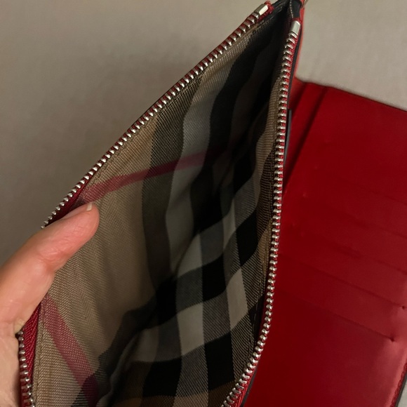 Burberry Red Leather Wallet - Picture 2 of 5